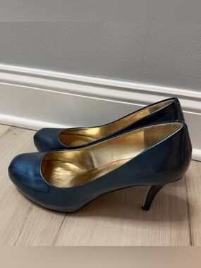 Blue Pumps
